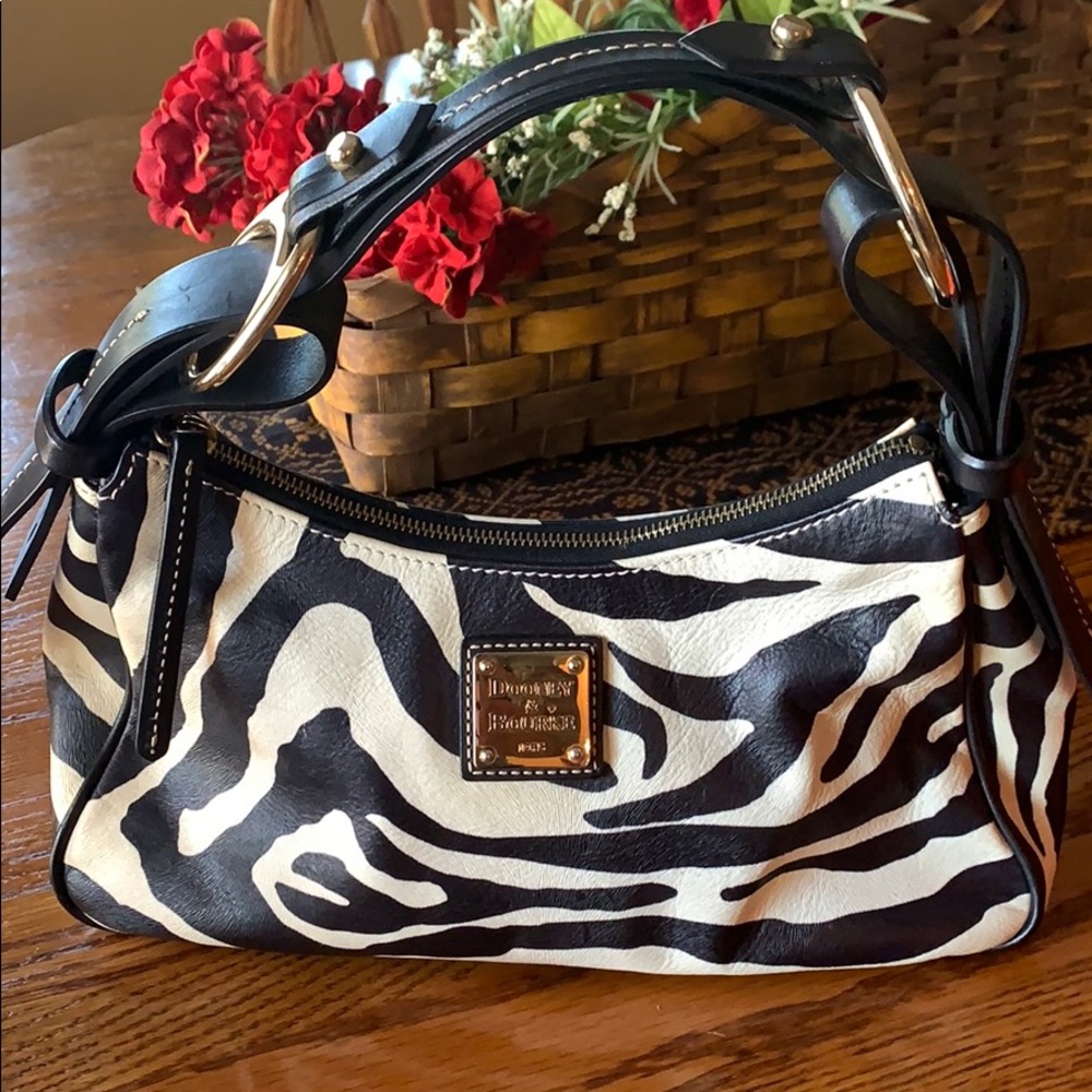 Dooney&Bourke Zebra purse. Great condition.